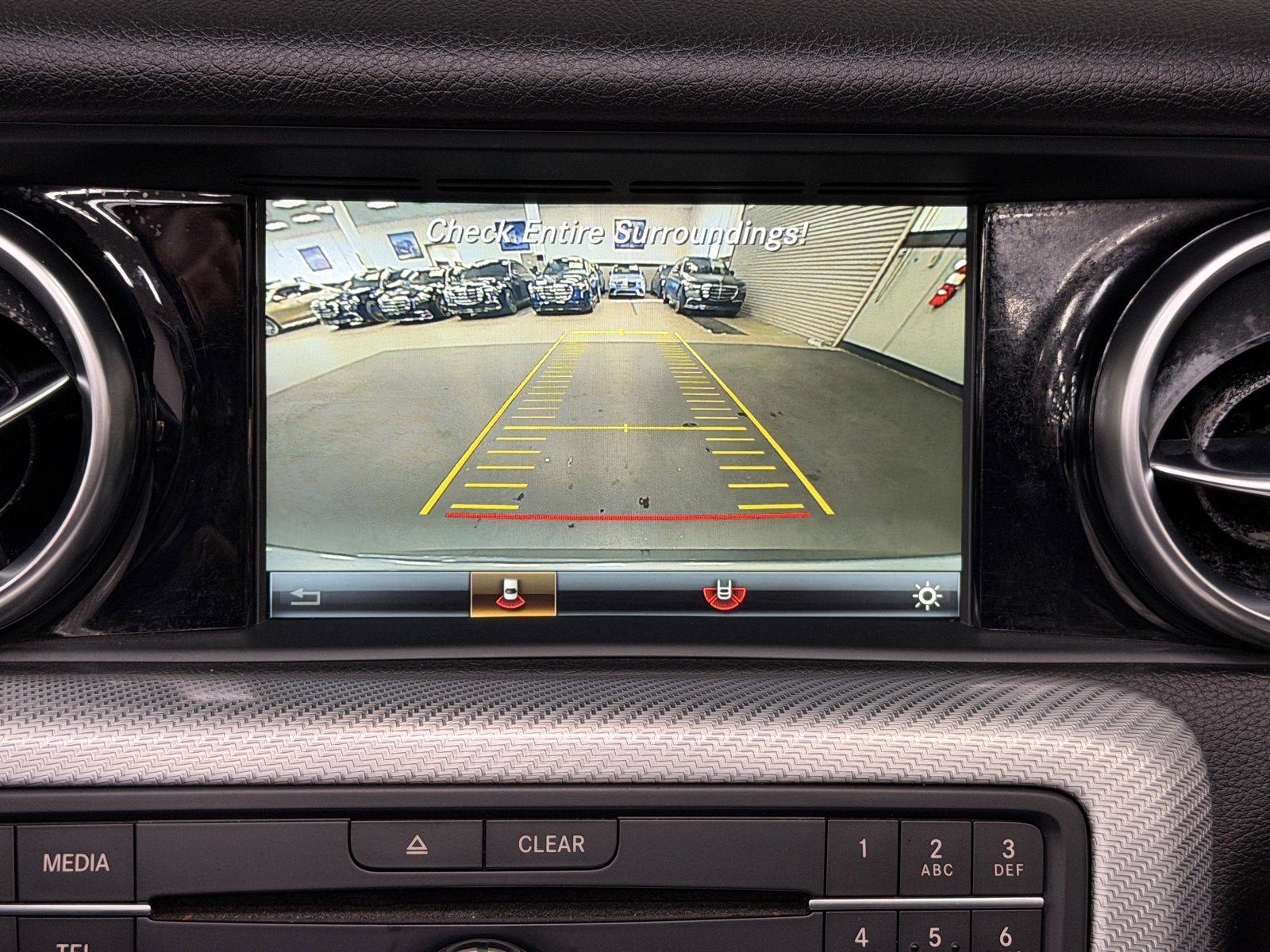 Used 2020 Mercedes-Benz SLC 300 image 33