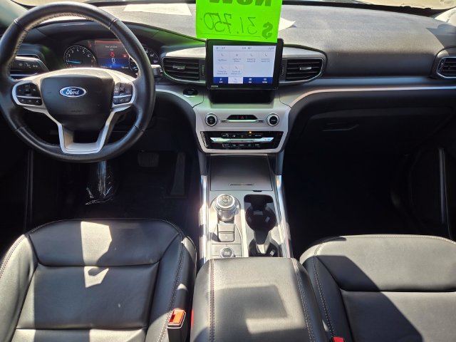 Certified 2023 Ford Explorer XLT w/ Equipment Group 202A AWD/4WD image 15