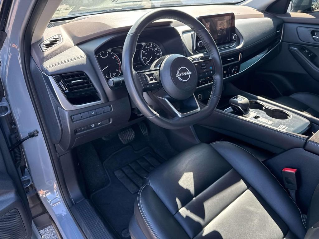 Used 2023 Nissan Rogue SL image 28