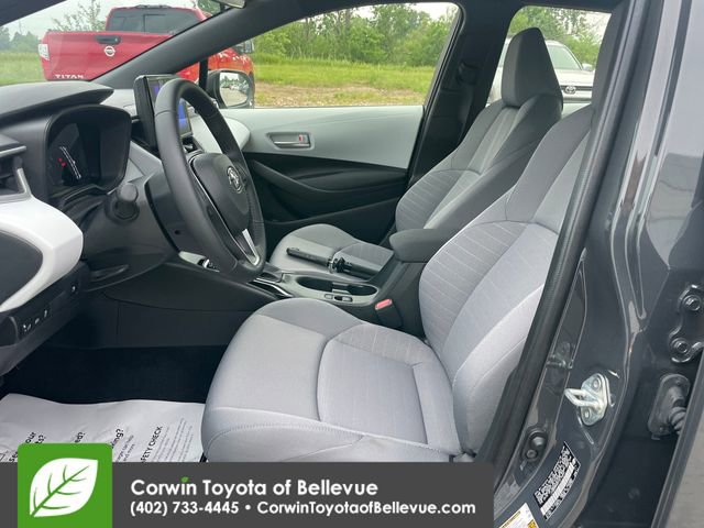 Used 2026 Toyota Corolla SE FWD image 17