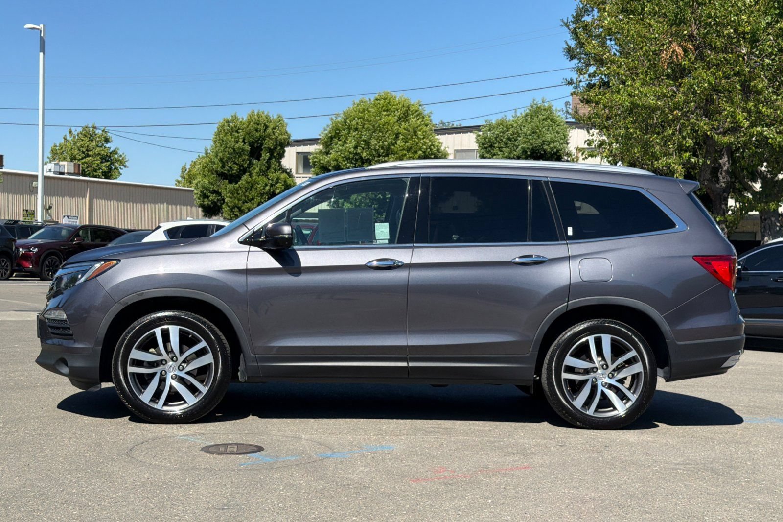 Used 2018 Honda Pilot Touring image 7