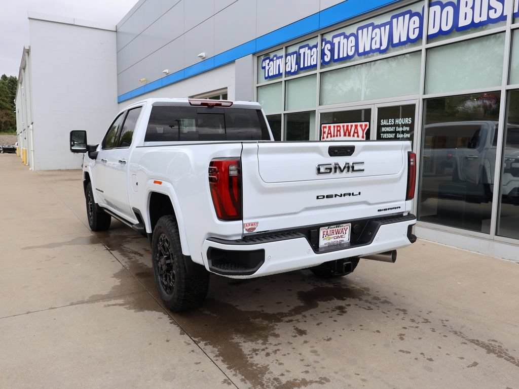 New 2026 GMC Sierra 3500 Denali Ultimate w/ LPO, Black Badging Package AWD/4WD image 8