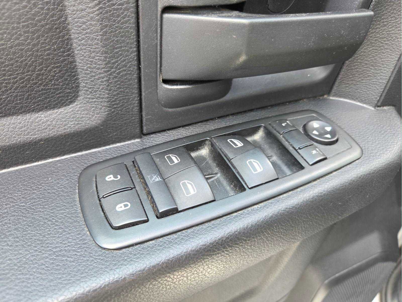 Used 2015 RAM 1500 Tradesman w/ Popular Equipment Group RWD image 21