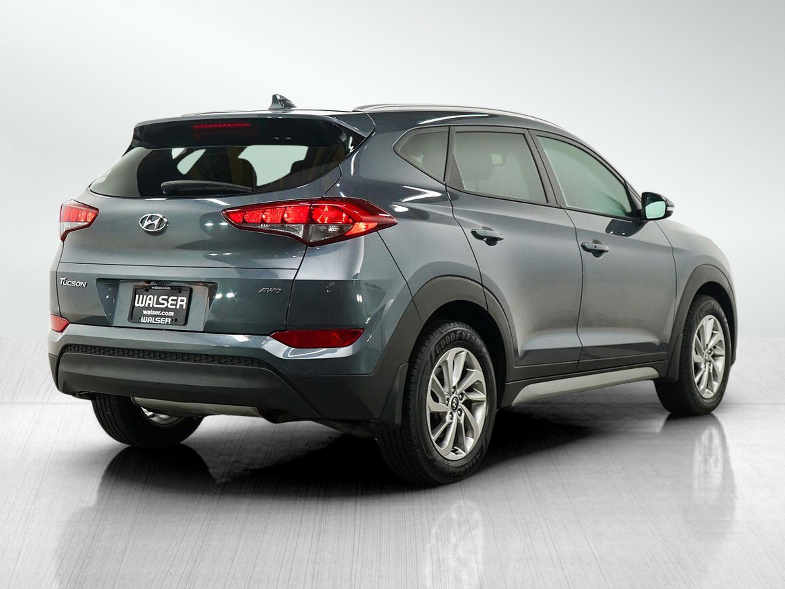 Used 2017 Hyundai Tucson SE Plus AWD/4WD image 5