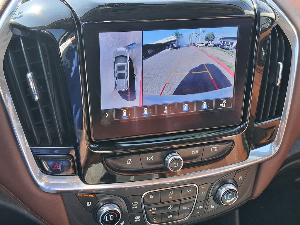 Used 2021 Chevrolet Traverse High Country image 9