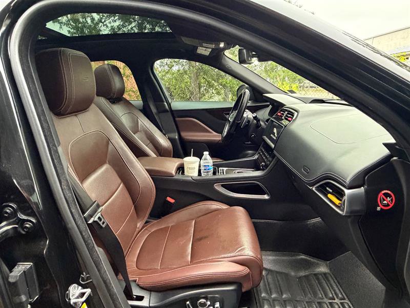 Used 2018 Jaguar F-PACE S AWD/4WD image 6