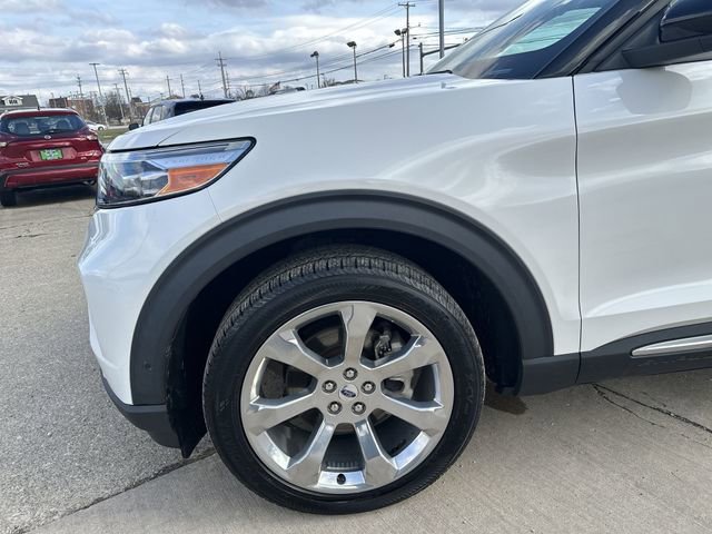 Used 2020 Ford Explorer Platinum w/ Premium Technology Package image 34