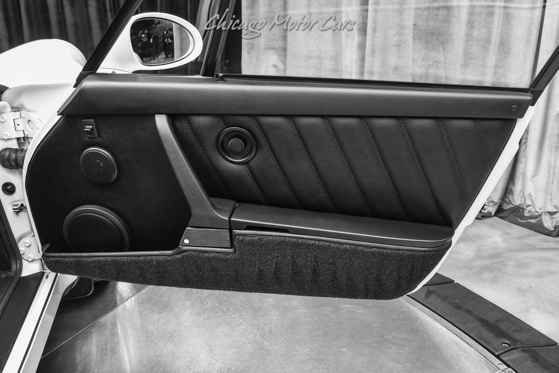 Used 1994 Porsche 911 Turbo RWD image 29