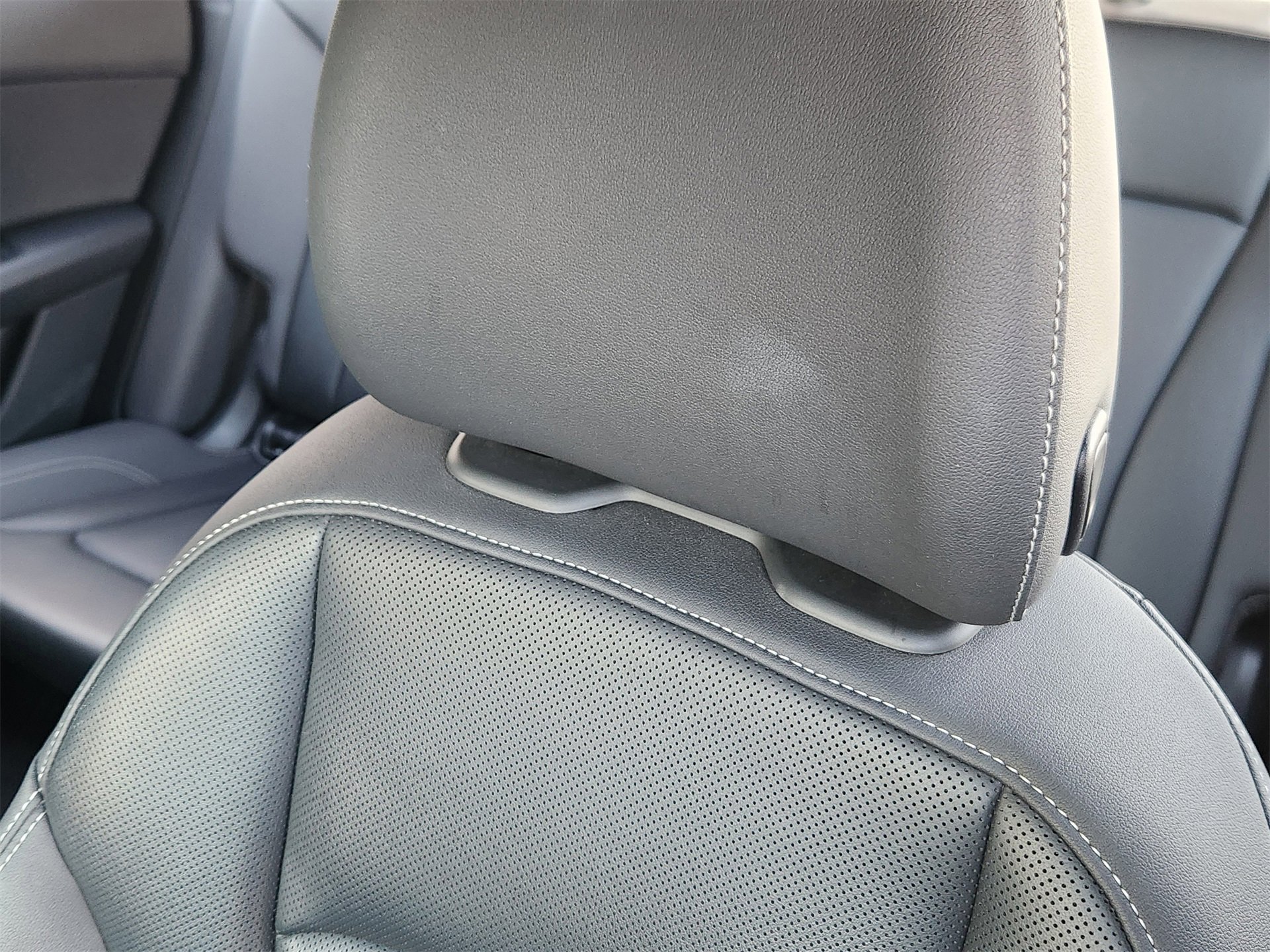 Used 2020 Audi Q8 Prestige w/ Prestige Package image 25