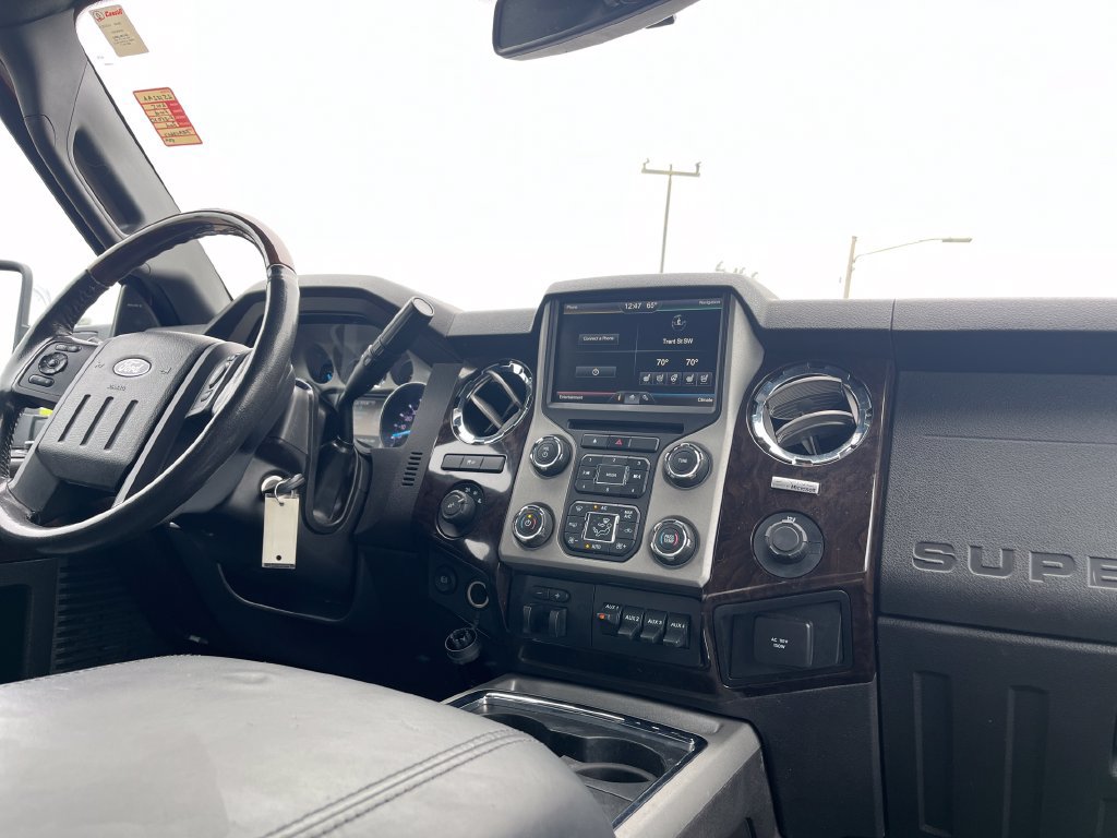 Used 2015 Ford F250 Platinum AWD/4WD image 21