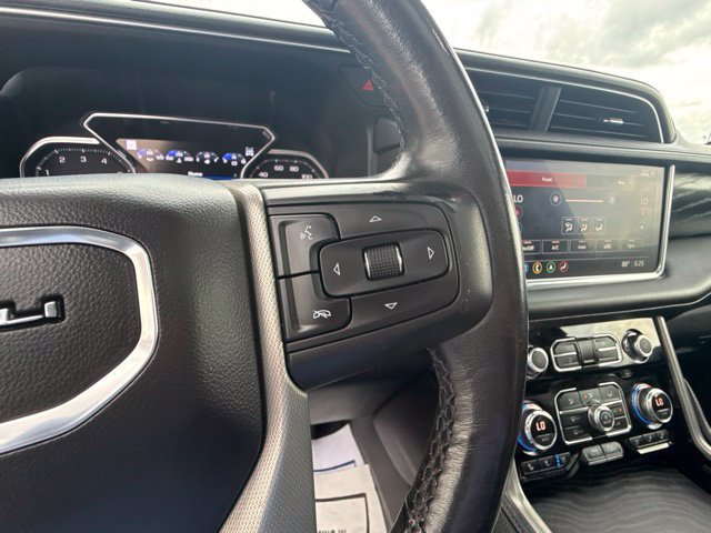 Used 2021 GMC Yukon Denali w/ Denali Premium Package AWD/4WD image 19