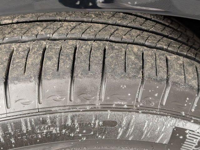 Used 2025 Cadillac XT5 Premium Luxury image 9