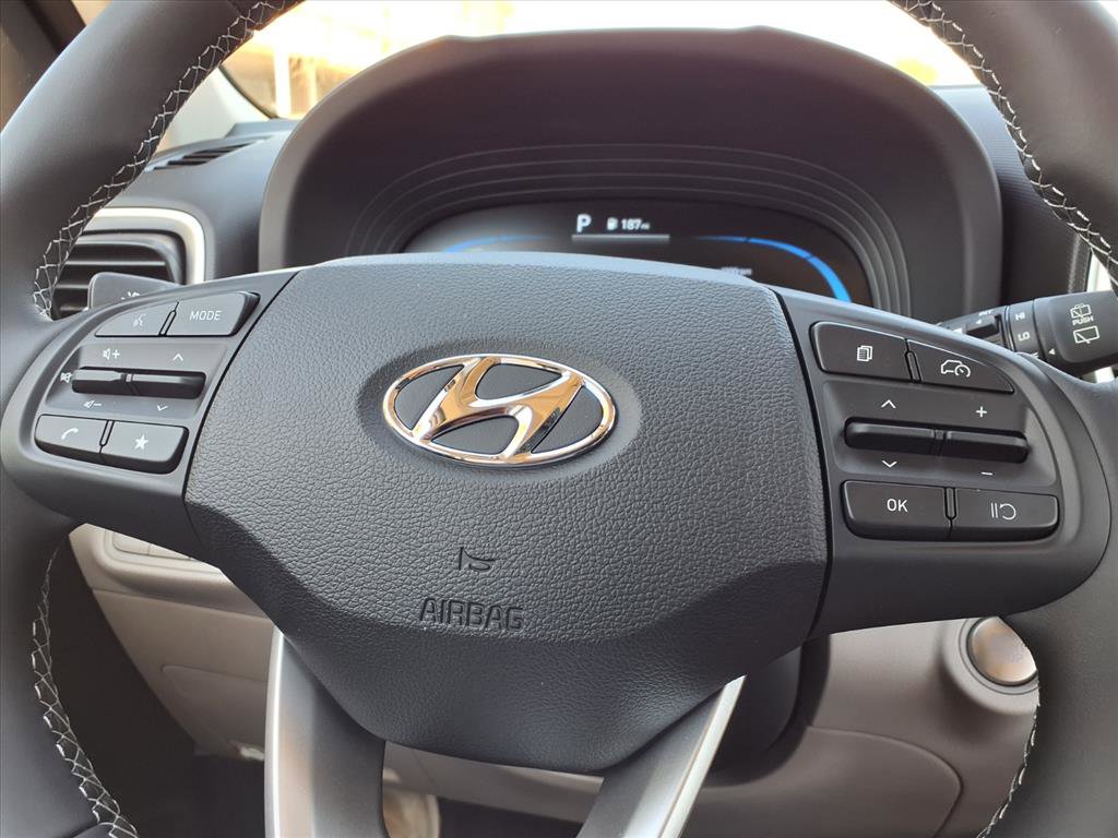 New 2026 Hyundai Venue SEL image 10