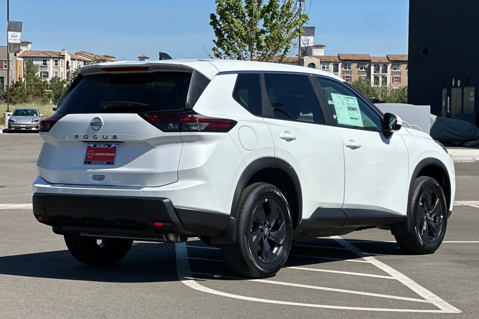 New 2026 Nissan Rogue SV image 4
