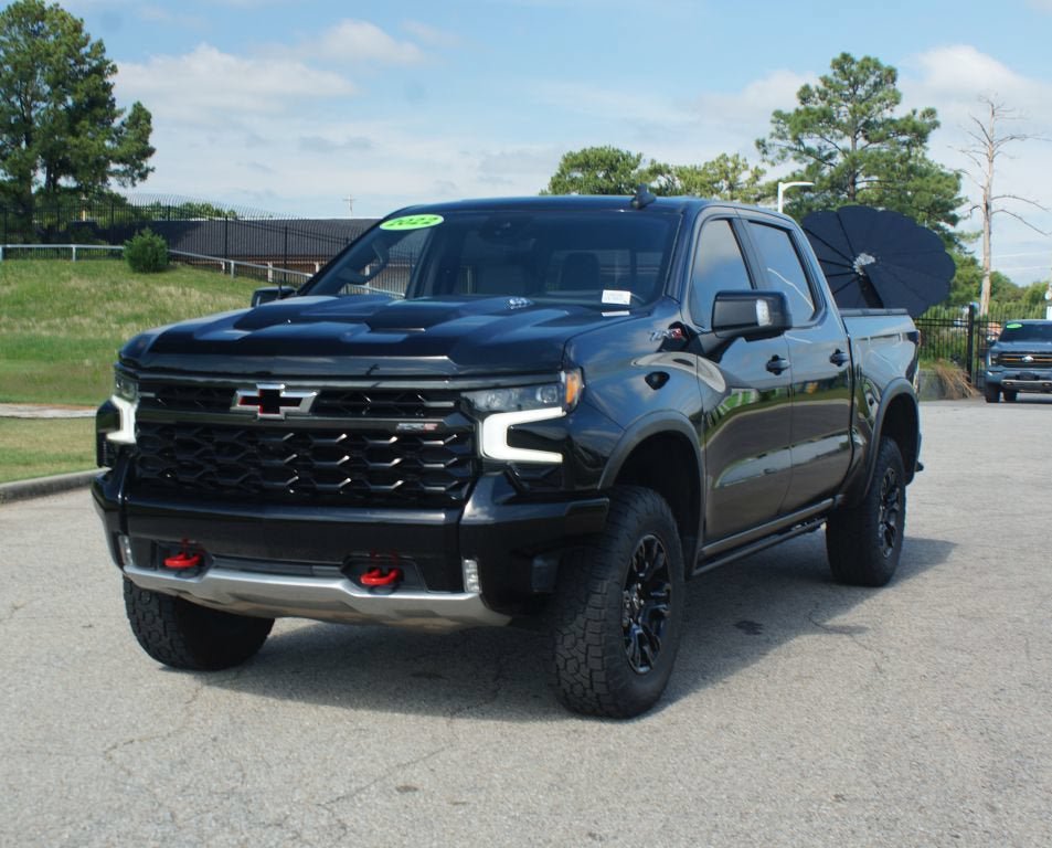 Used 2022 Chevrolet Silverado 1500 ZR2 w/ Technology Package AWD/4WD image 26