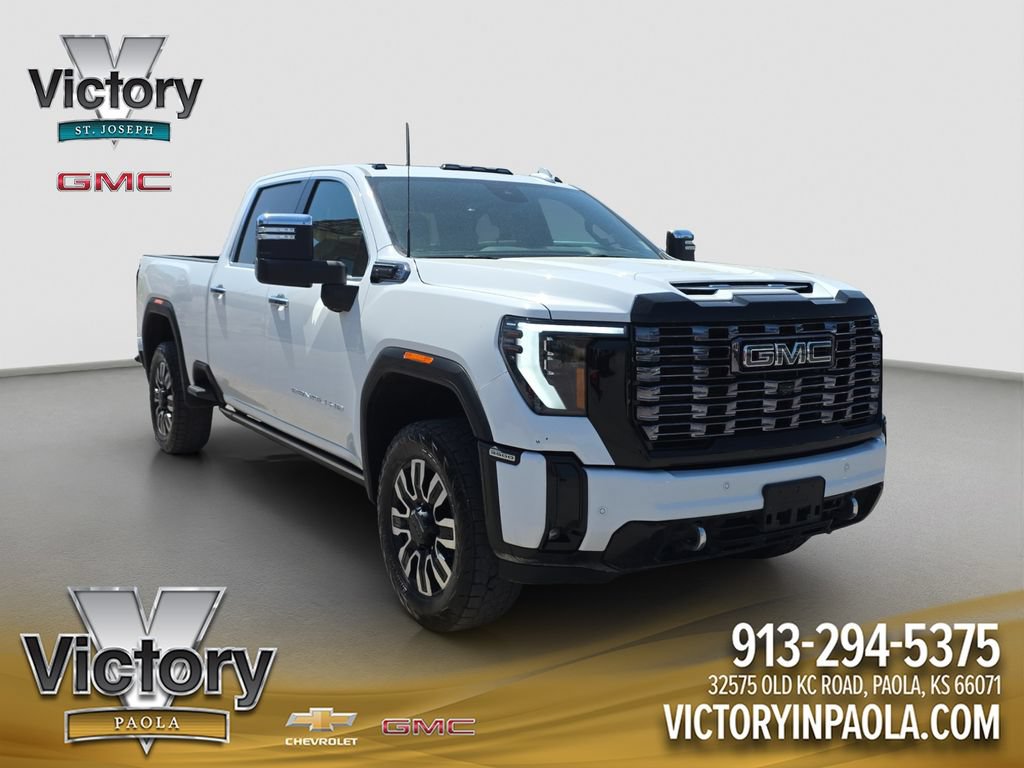 Used 2025 GMC Sierra 3500 Denali Ultimate AWD/4WD image 1