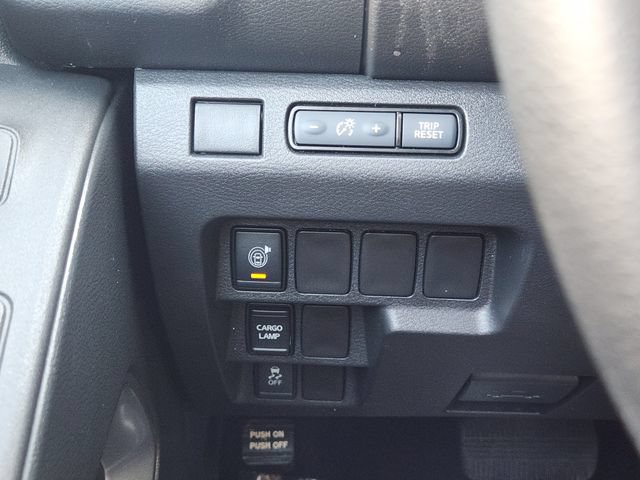 Used 2025 Nissan Frontier SV RWD image 23