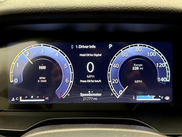 Used 2023 Jeep Grand Cherokee L Laredo image 13