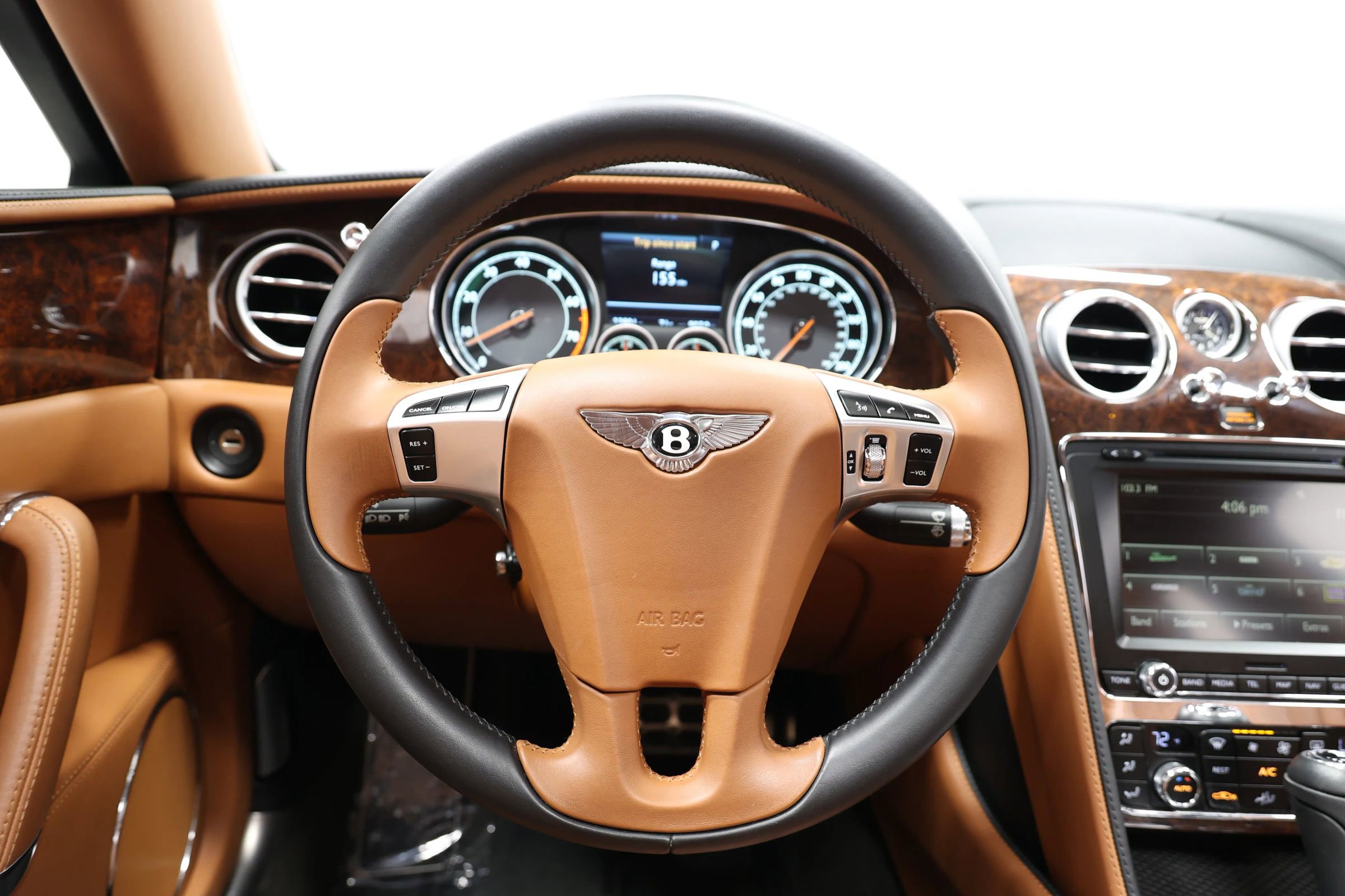 Used 2015 Bentley Flying Spur V8 AWD/4WD image 21