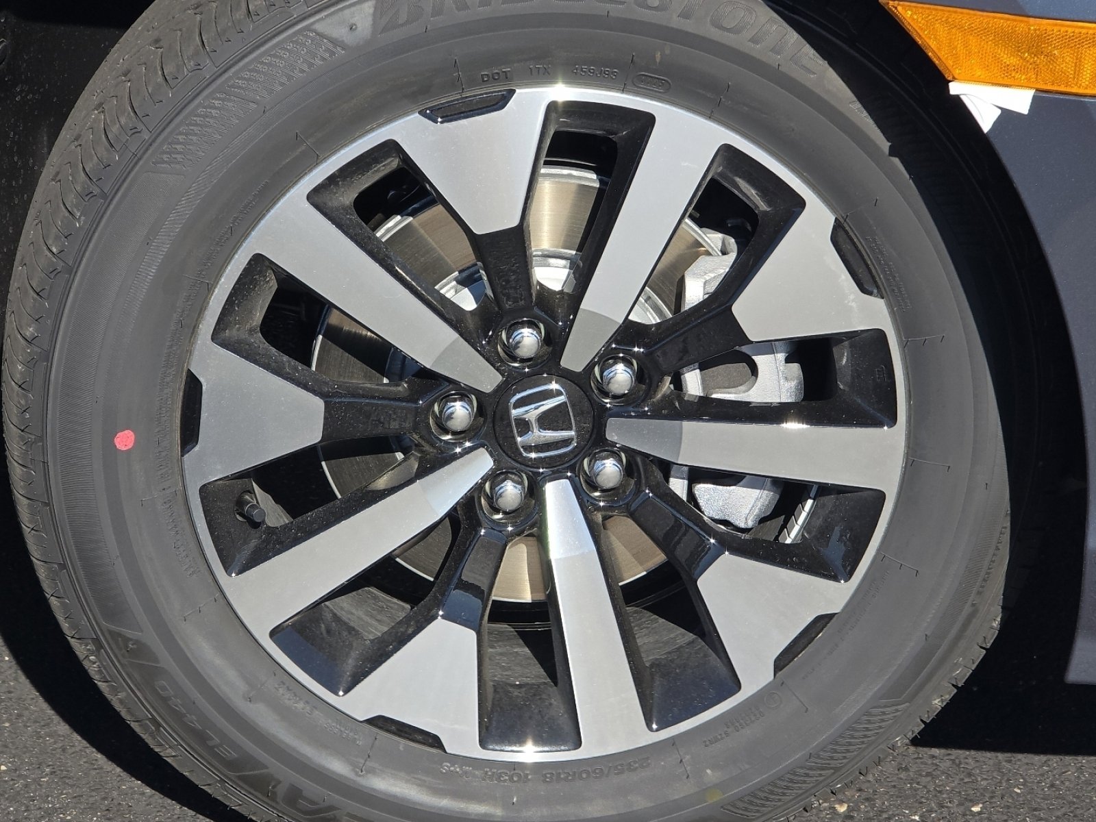 New 2026 Honda Odyssey EX-L image 11