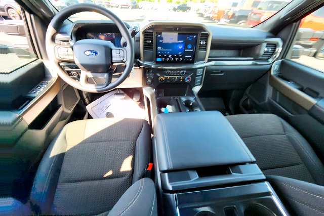 Used 2025 Ford F150 STX w/ Equipment Group 201A FX4 AWD/4WD image 10