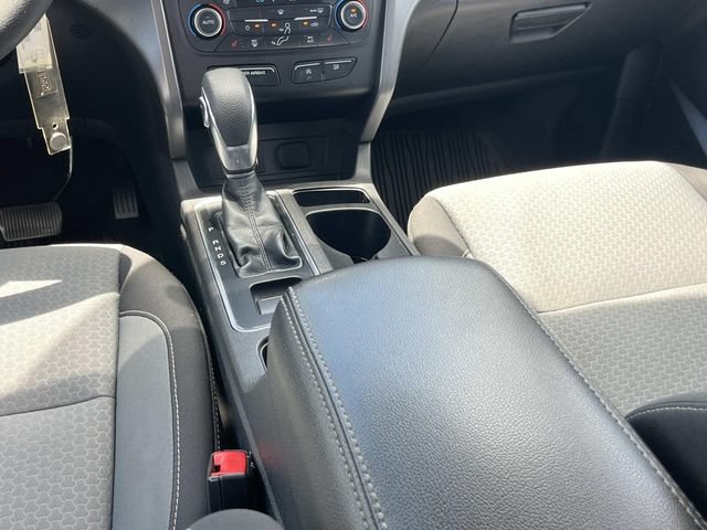 Used 2018 Ford Escape SE w/ SE Sync 3 Package FWD image 15