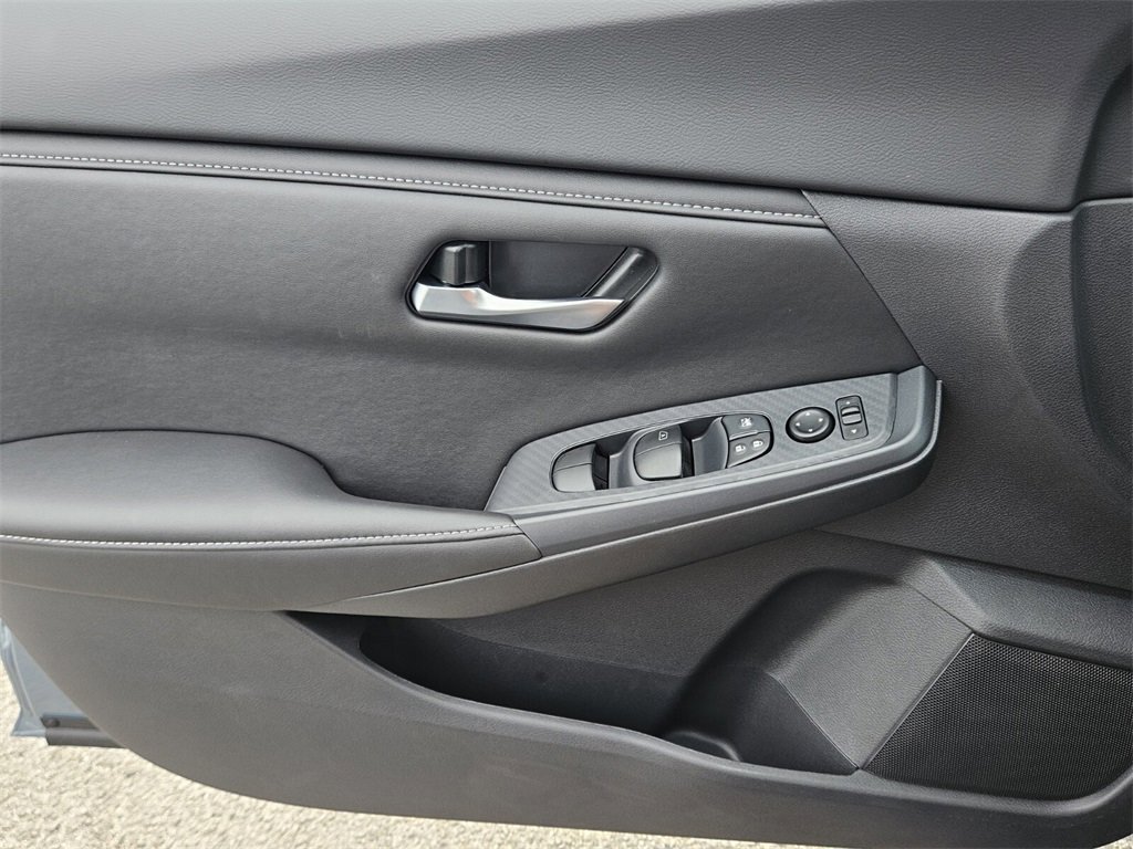 New 2025 Nissan Sentra SV w/ All-Weather Package image 25