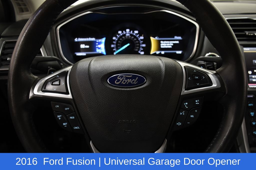 Used 2016 Ford Fusion Titanium AWD/4WD image 11