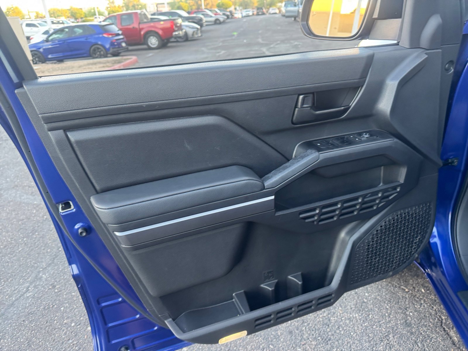 Certified 2025 Toyota Tacoma SR5 image 13