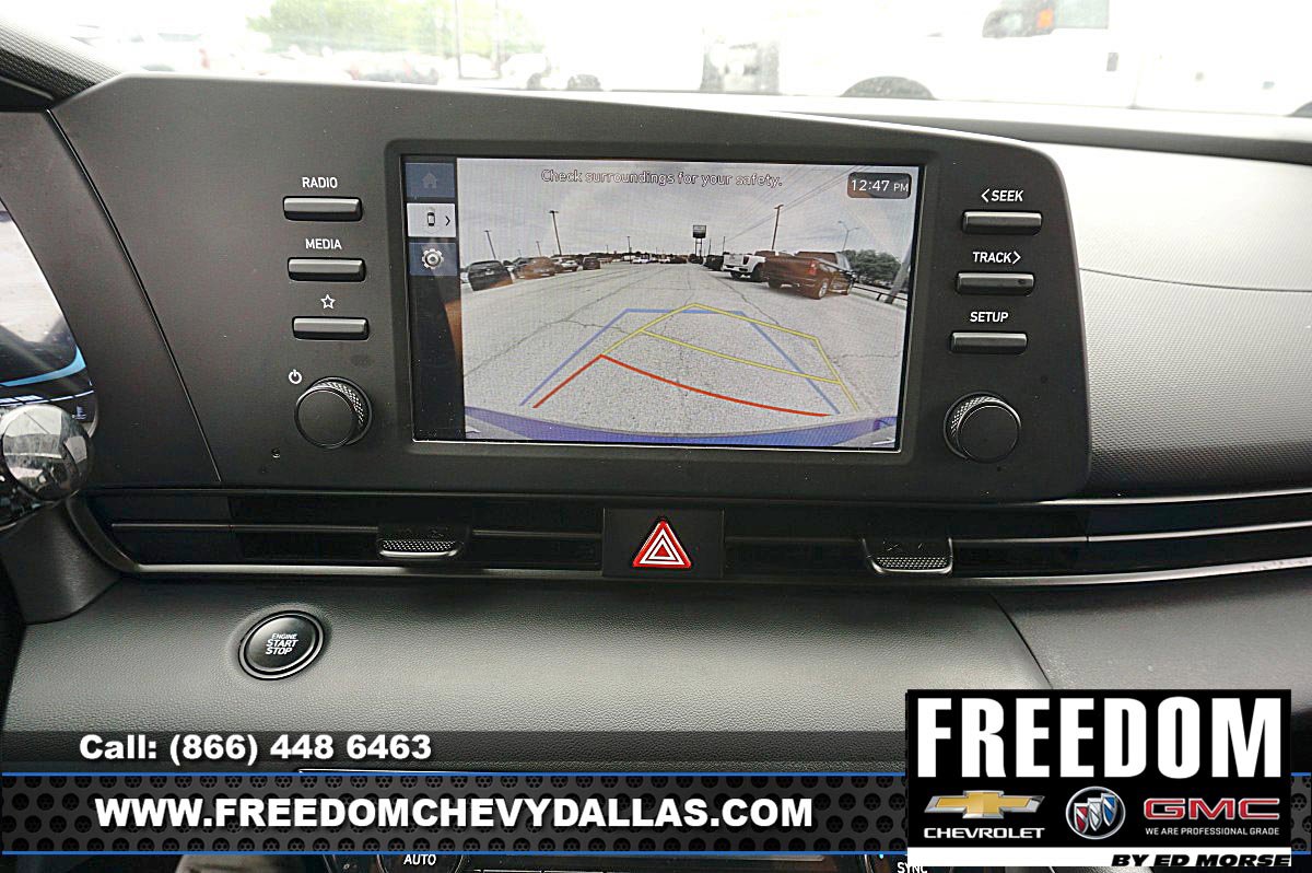 Used 2025 Hyundai Elantra Sport FWD image 16