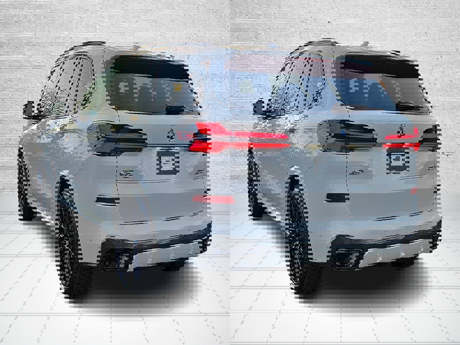 New 2026 BMW X5 xDrive40i w/ M Sport Package image 3