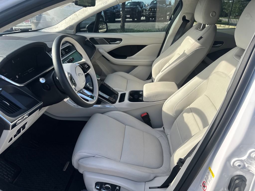 Used 2024 Jaguar I-PACE R-Dynamic HSE AWD/4WD image 17