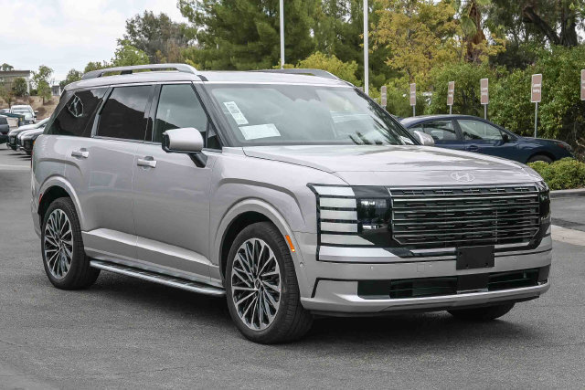 New 2026 Hyundai Palisade Calligraphy AWD/4WD image 3