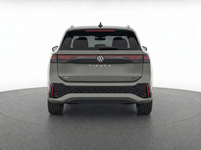 Used 2026 Volkswagen Tiguan SEL R-Line AWD/4WD image 6