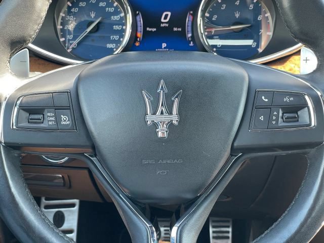 Used 2018 Maserati Quattroporte S Q4 AWD/4WD image 24