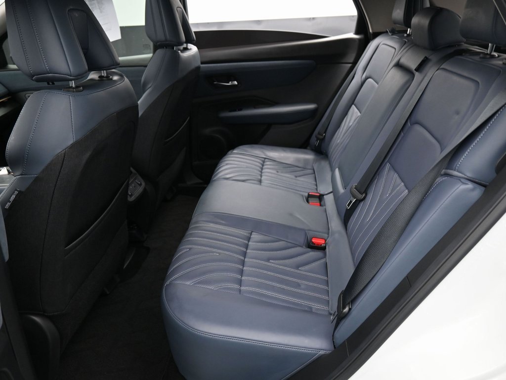 Used 2023 Nissan Ariya image 27