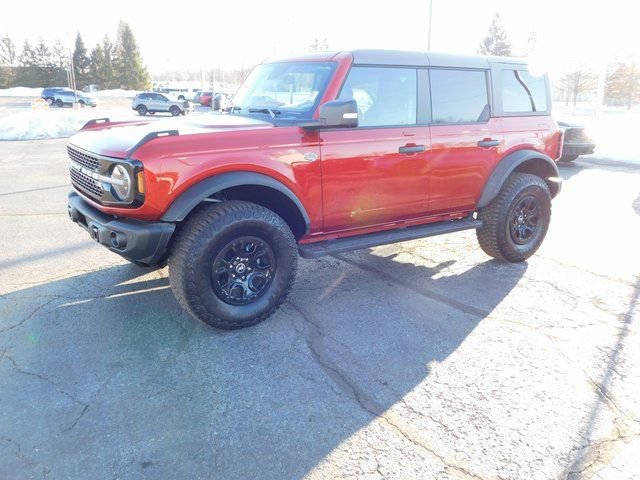 Used 2023 Ford Bronco Wildtrak image 7
