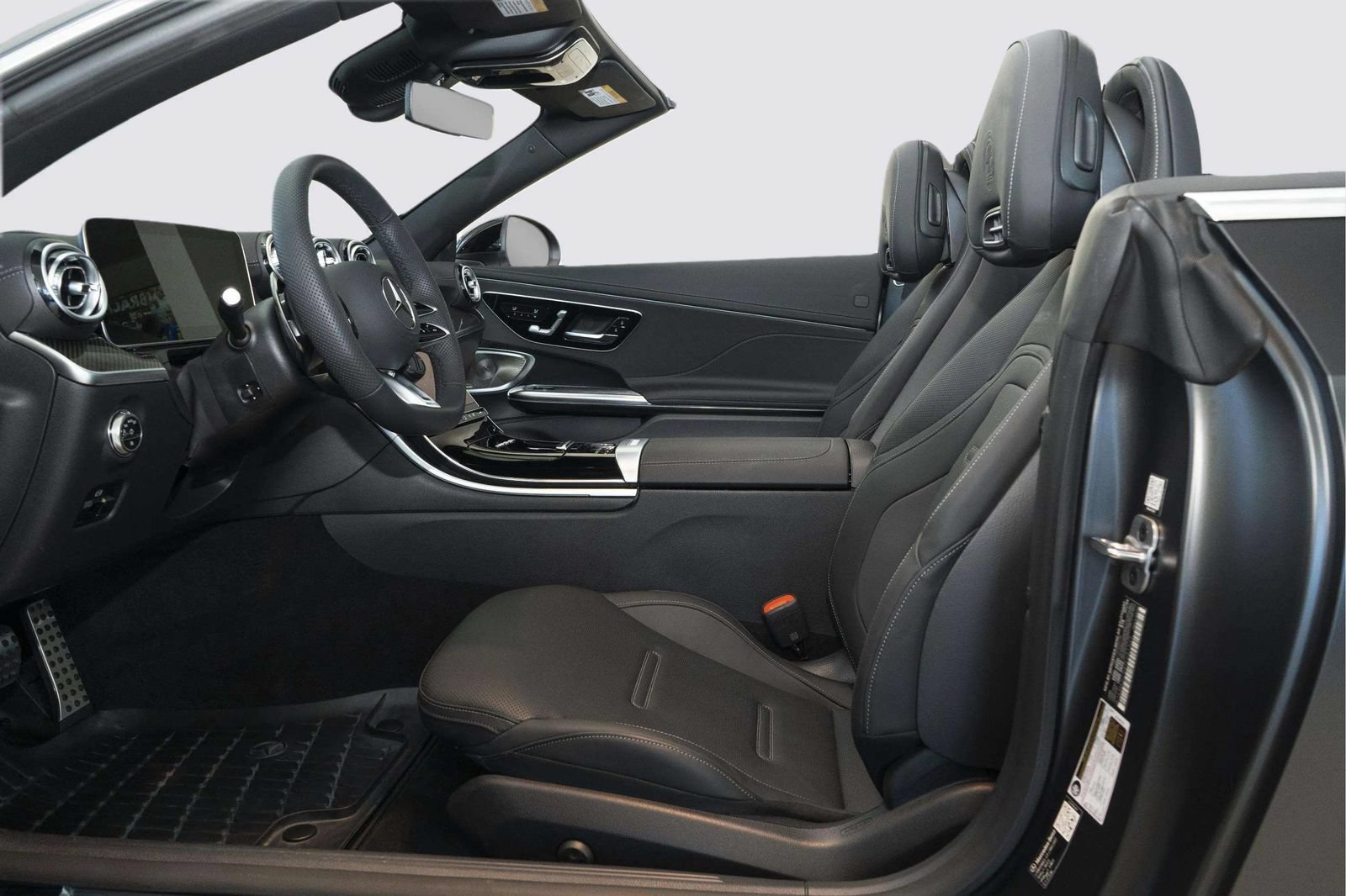 Used 2026 Mercedes-Benz CLE 53 AMG 4MATIC Cabriolet image 20