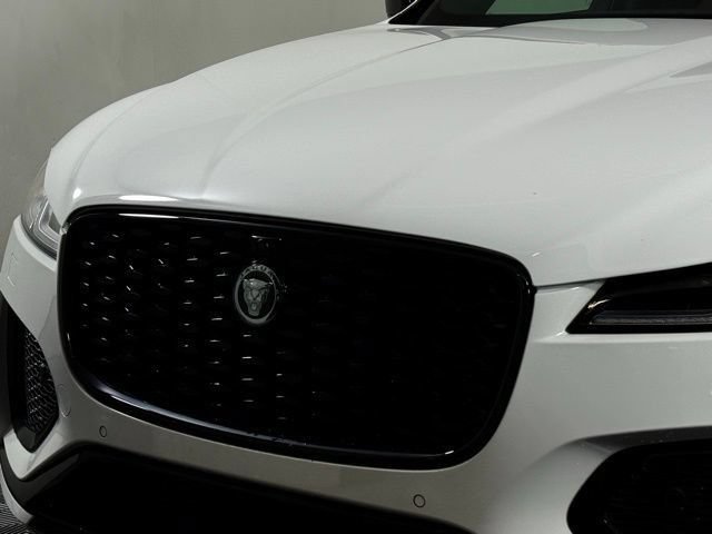 New 2026 Jaguar F-PACE R-Dynamic S AWD/4WD image 12