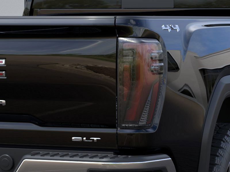 New 2026 GMC Sierra 2500 SLT w/ SLT Premium Package AWD/4WD image 11