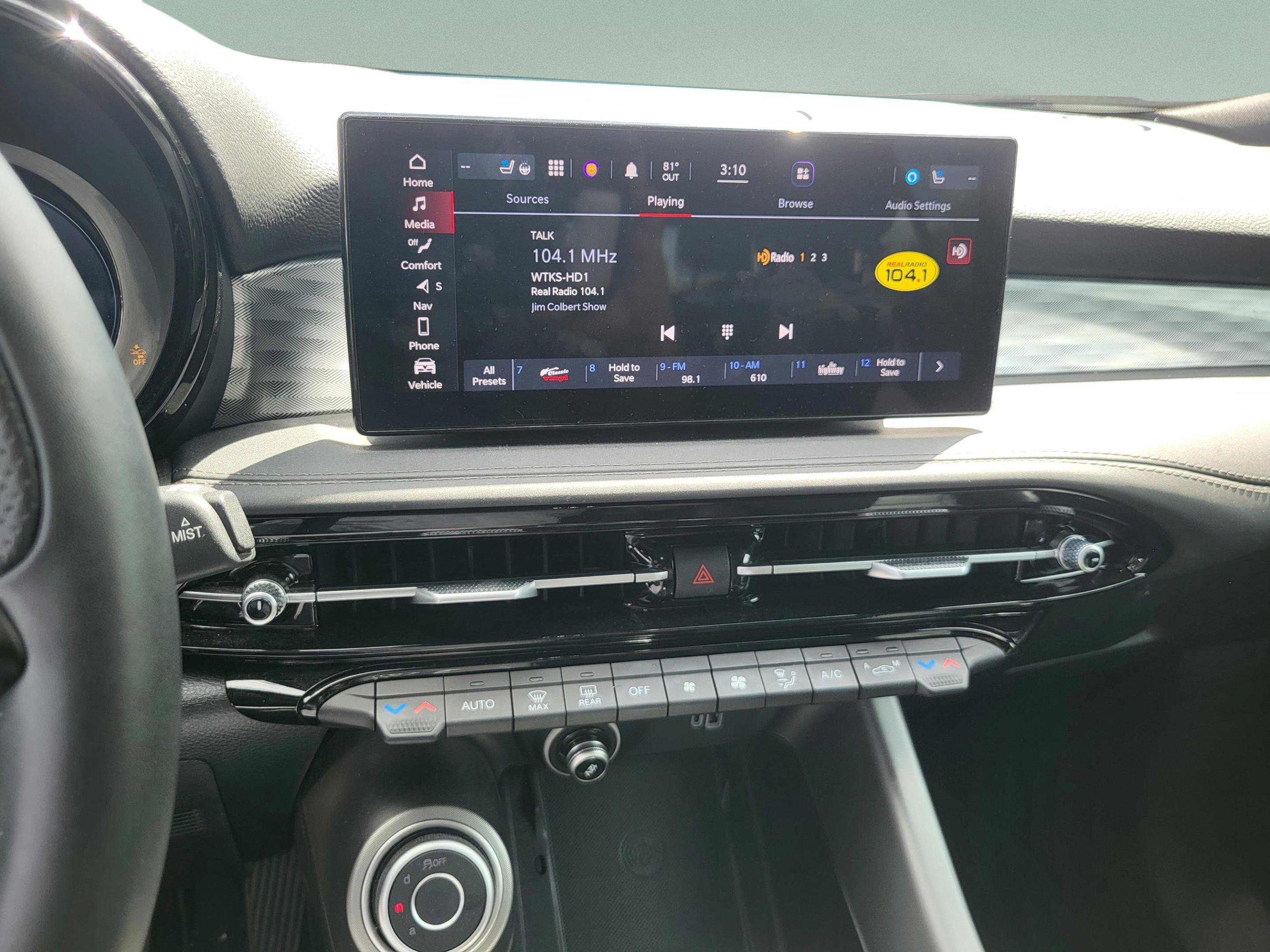 Used 2024 Alfa Romeo Tonale Ti AWD/4WD image 27