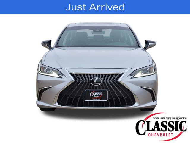Used 2025 Lexus ES 350 w/ Premium Package FWD image 13