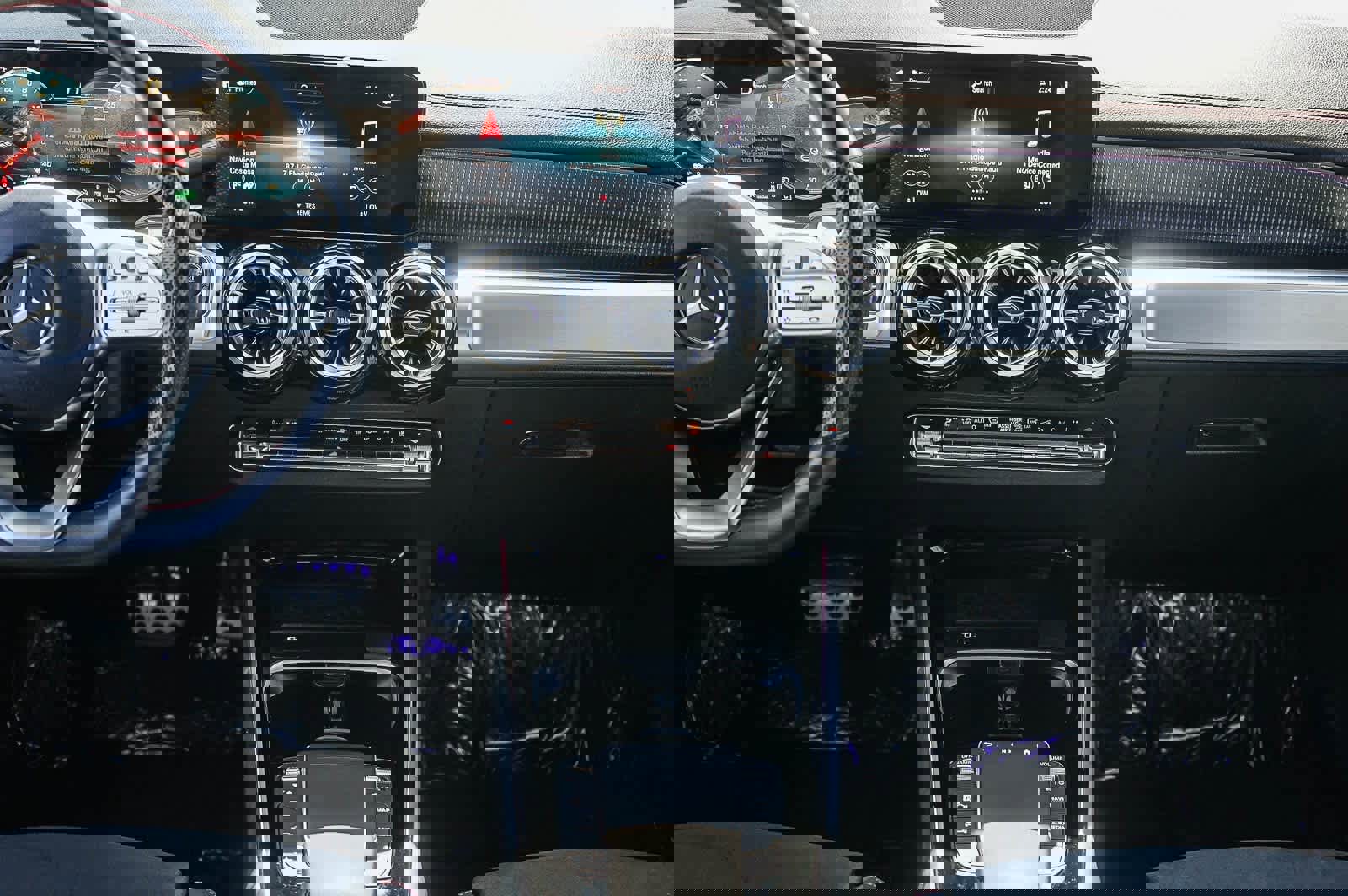 Used 2022 Mercedes-Benz EQB 300 4MATIC image 12