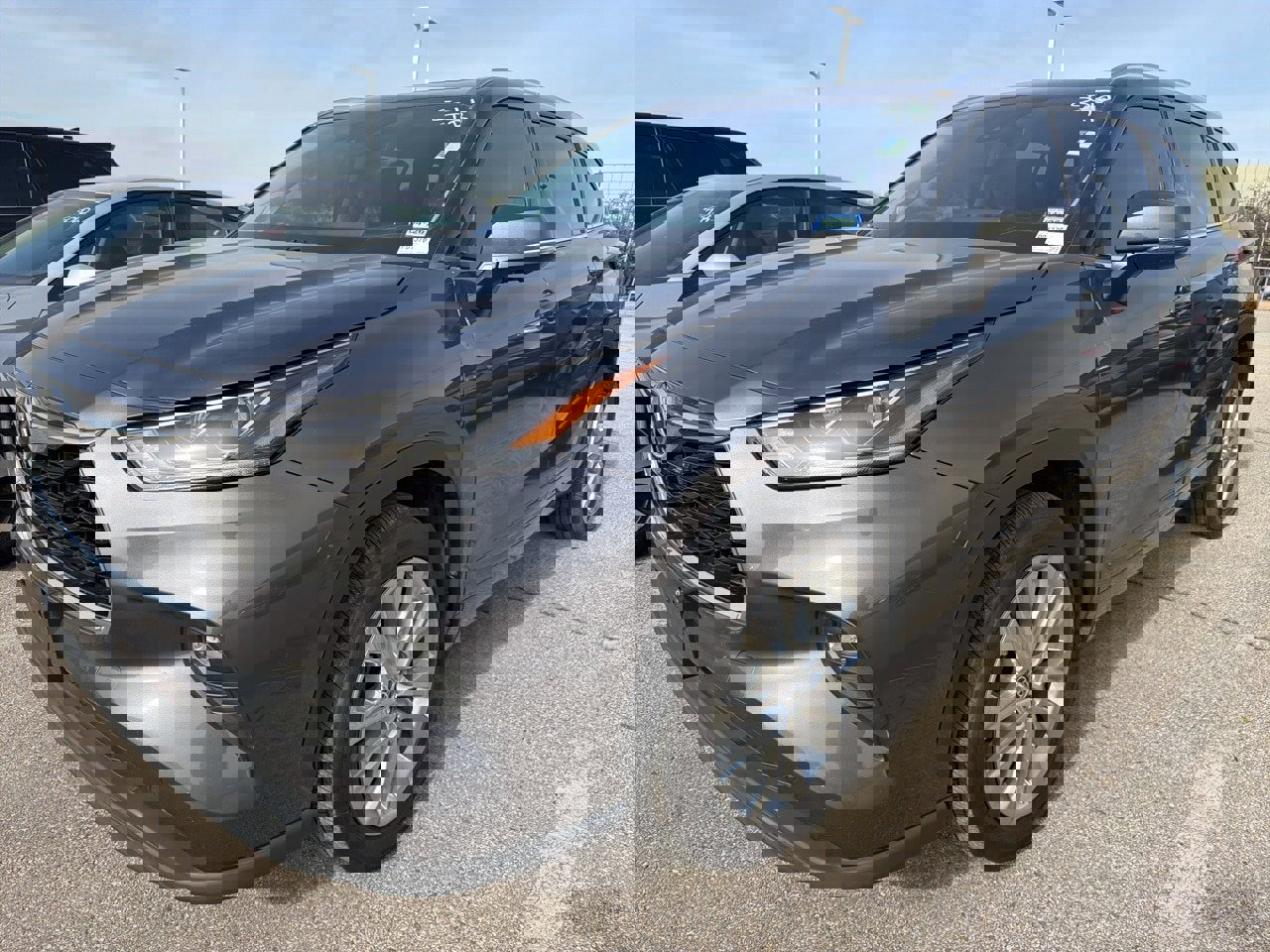 Used 2023 Toyota Highlander Limited