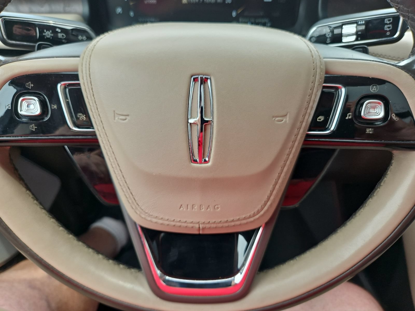 Used 2020 Lincoln Aviator Reserve w/ Equipment Group 201A AWD/4WD image 43