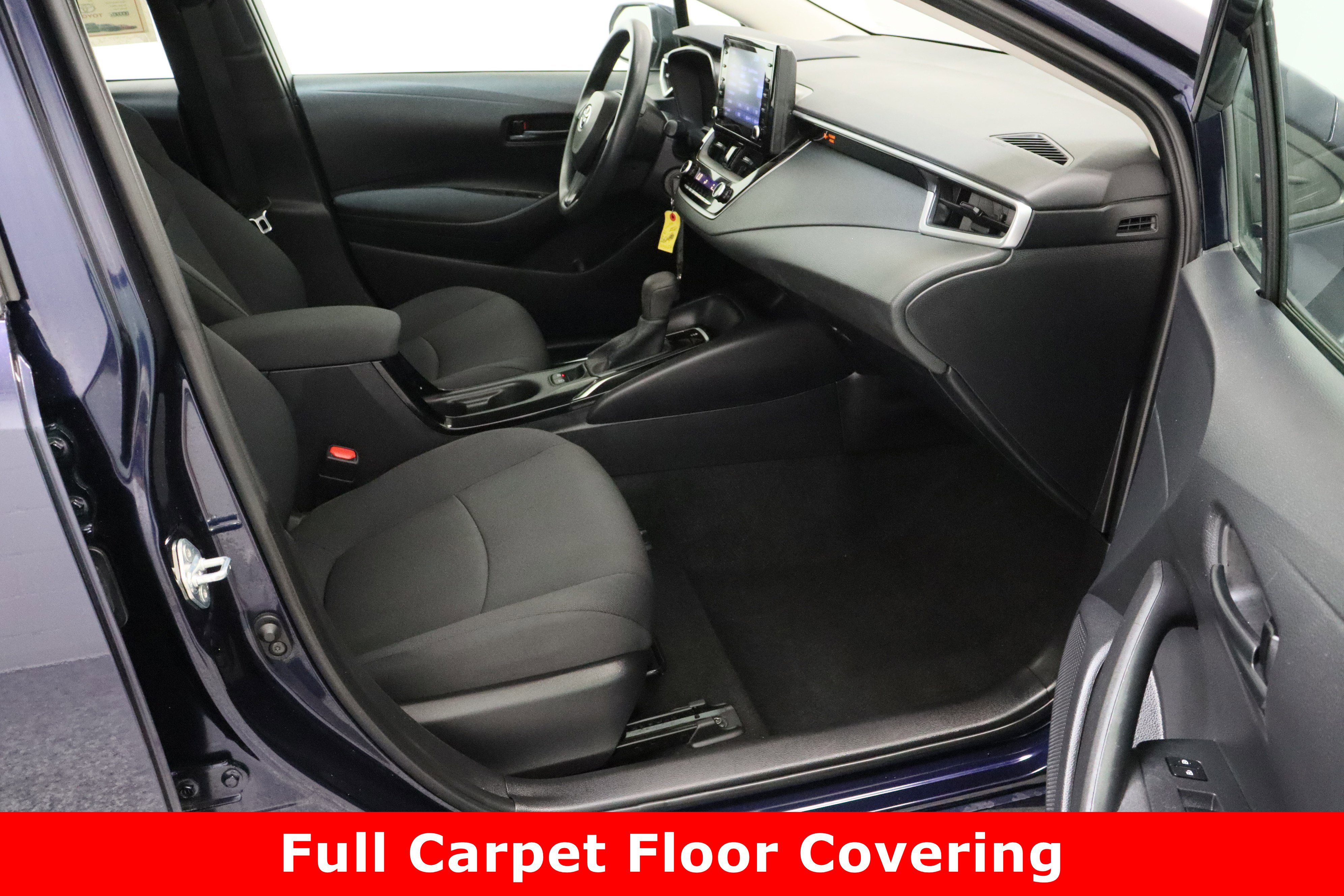 Used 2022 Toyota Corolla LE FWD image 33