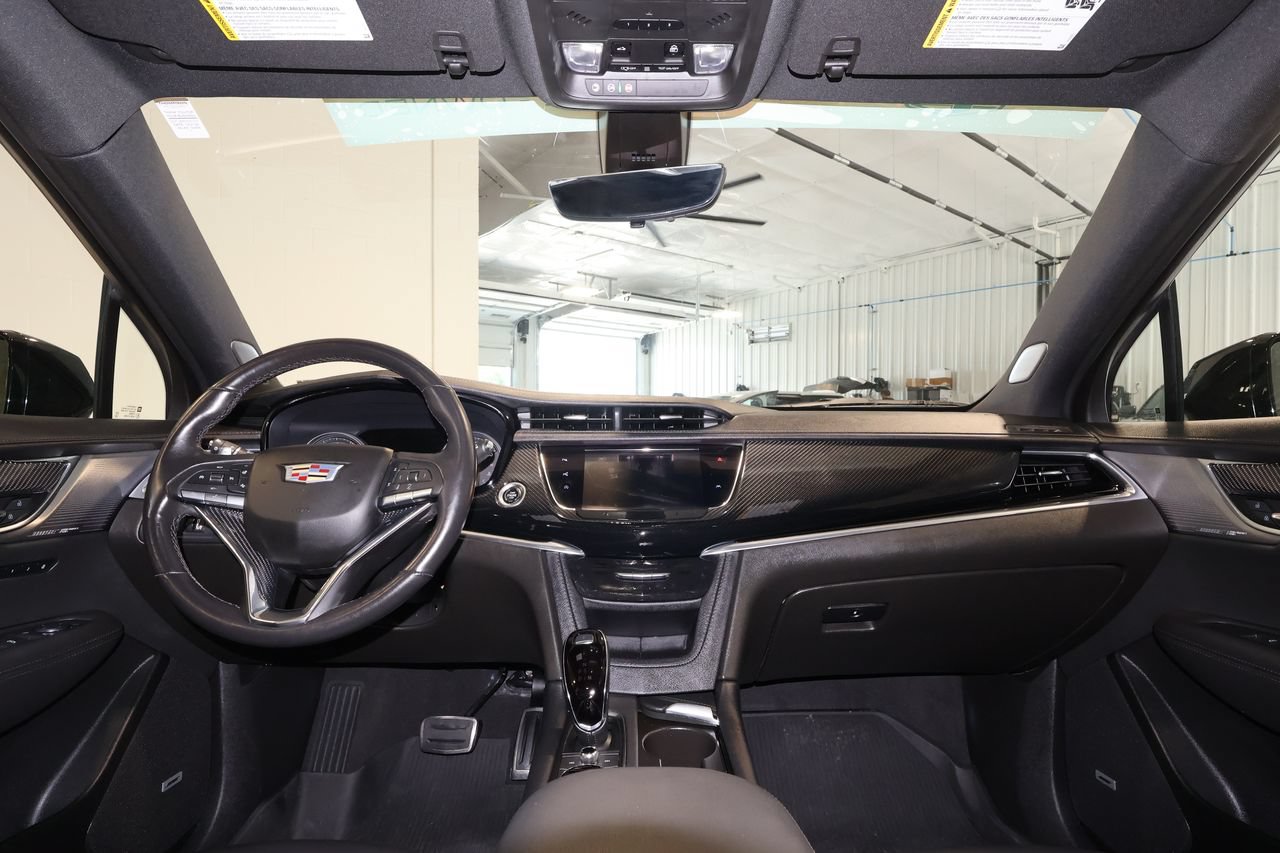 Certified 2024 Cadillac XT6 Sport w/ Technology Package AWD/4WD image 29