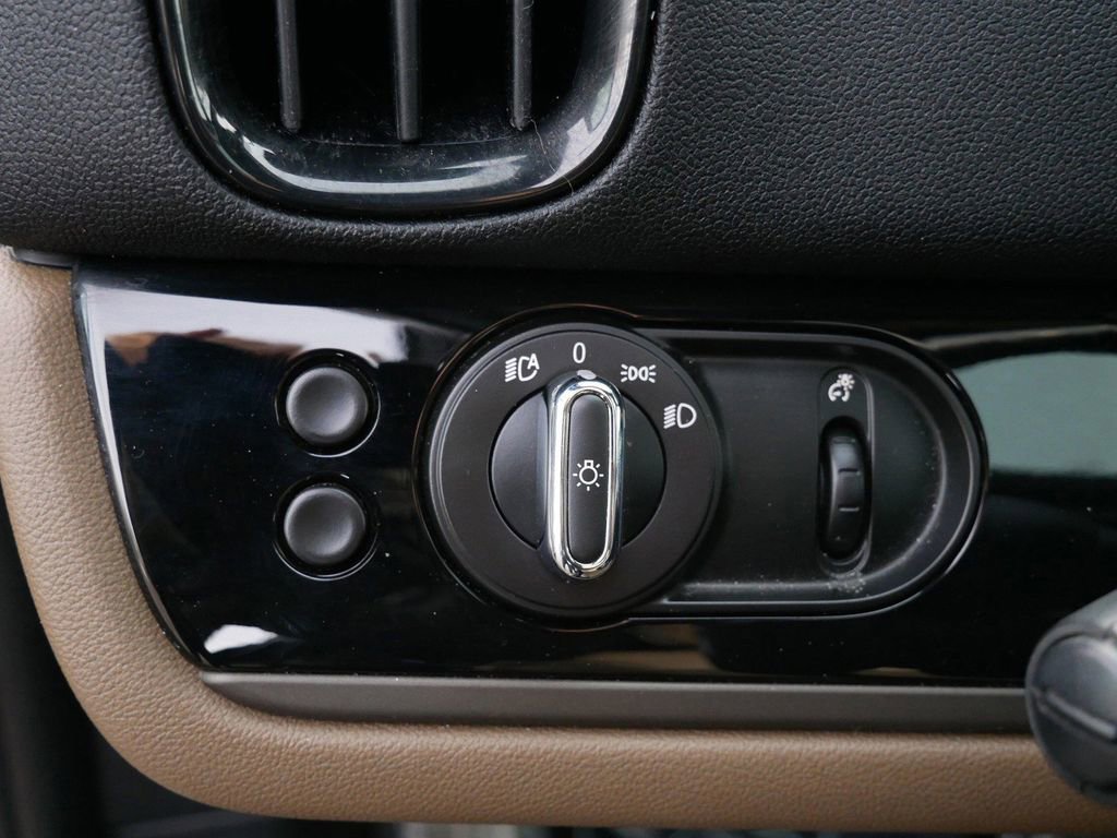 Used 2019 MINI Cooper Countryman John Cooper Works w/ Driver Assistance Package image 16