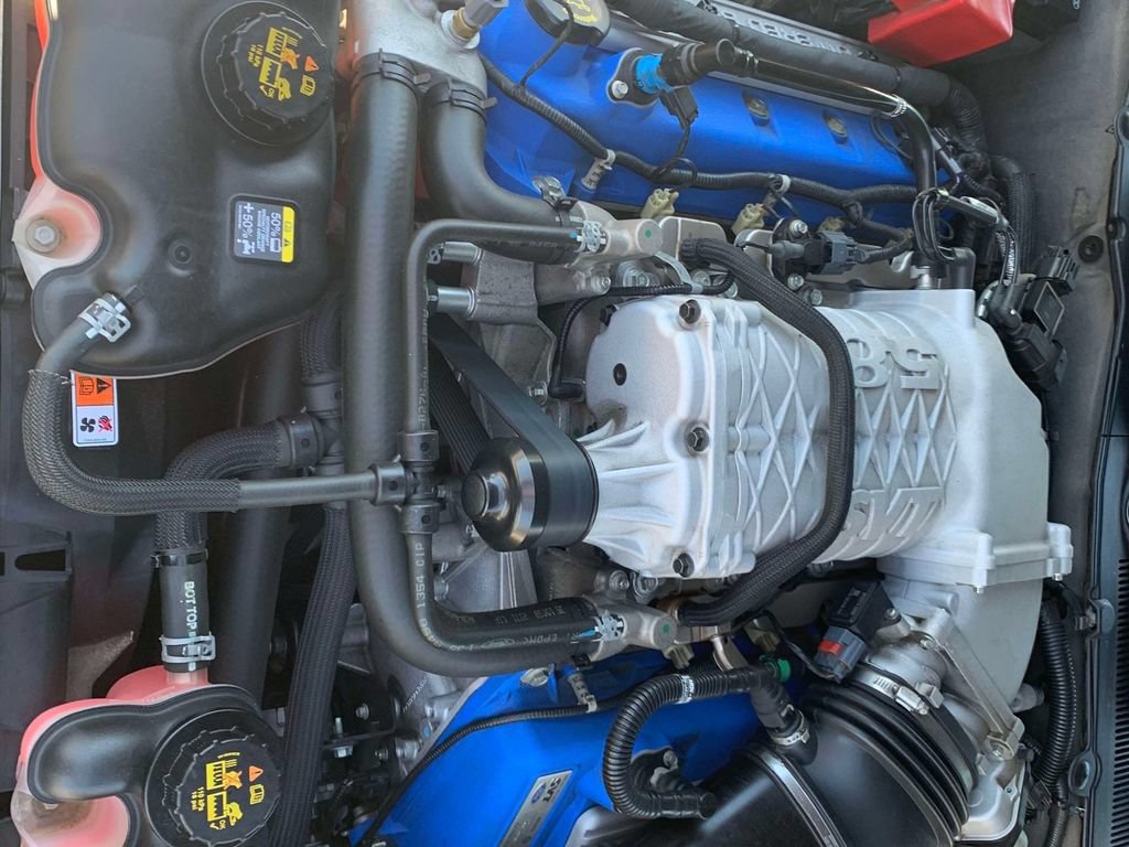 Used 2013 Ford Mustang Shelby GT500 RWD image 47