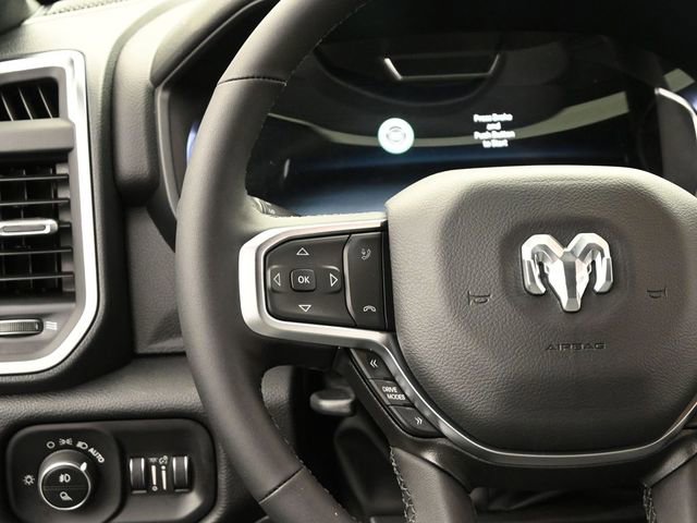 New 2026 RAM 1500 4x4 Crew Cab image 28